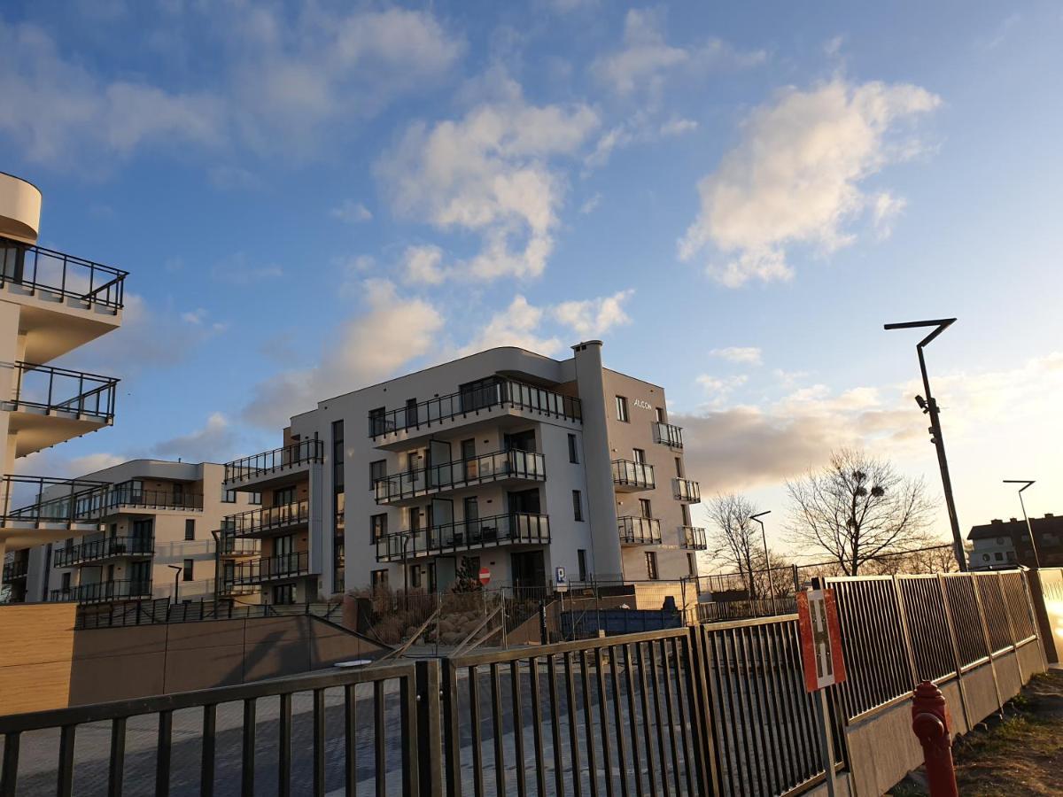 Apartament "Zloty Relaks" Tuz Przy Plazy Z Balkonem Z Widokiem Na Hel I Hamakami Puck Buitenkant foto