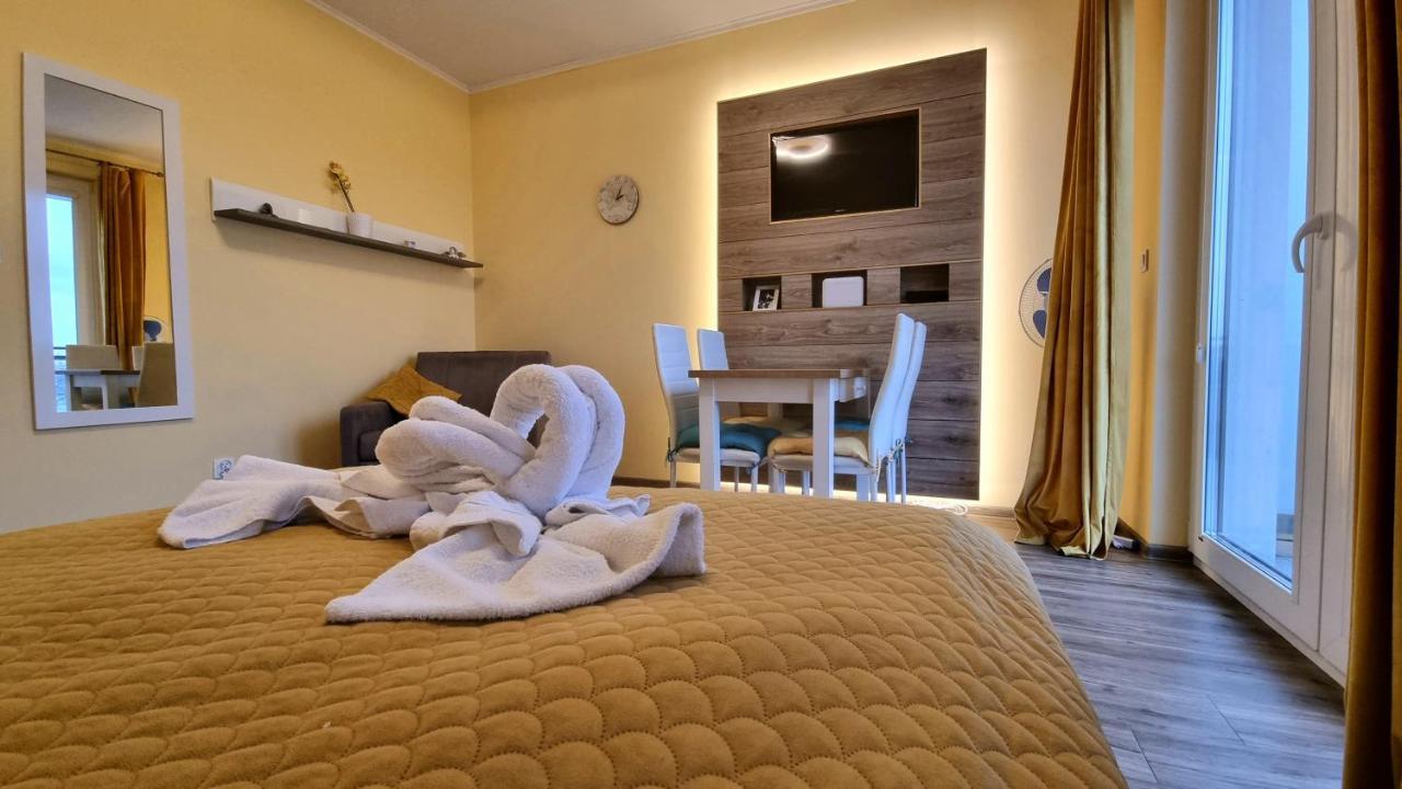 Apartament "Zloty Relaks" Tuz Przy Plazy Z Balkonem Z Widokiem Na Hel I Hamakami Puck Buitenkant foto