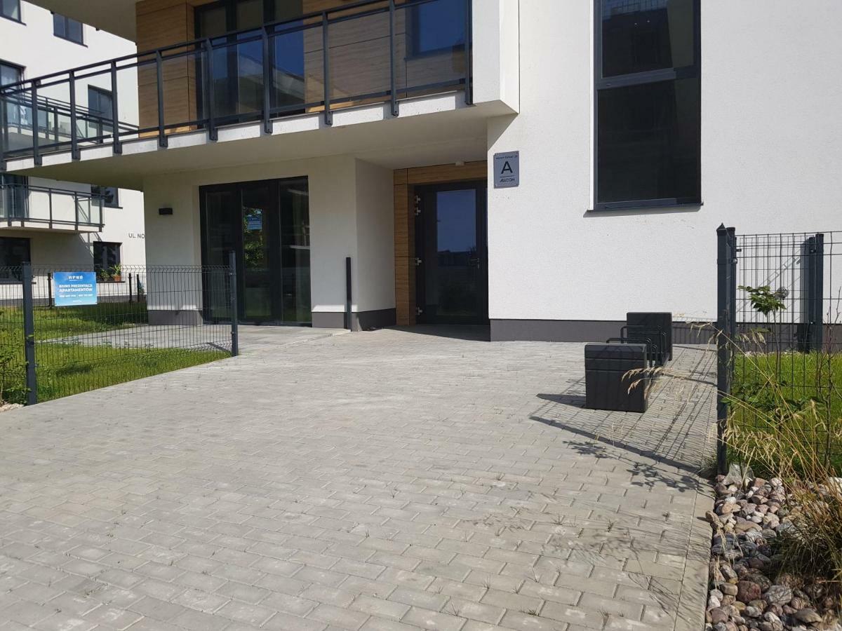 Apartament "Zloty Relaks" Tuz Przy Plazy Z Balkonem Z Widokiem Na Hel I Hamakami Puck Buitenkant foto